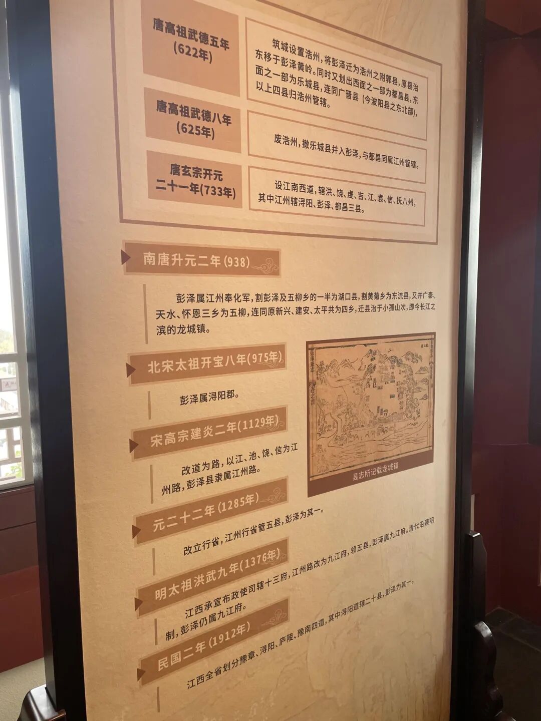 1758252032800094047.jpg 1612a9d9eb51bb0662c48fd5e46139b2.jpg